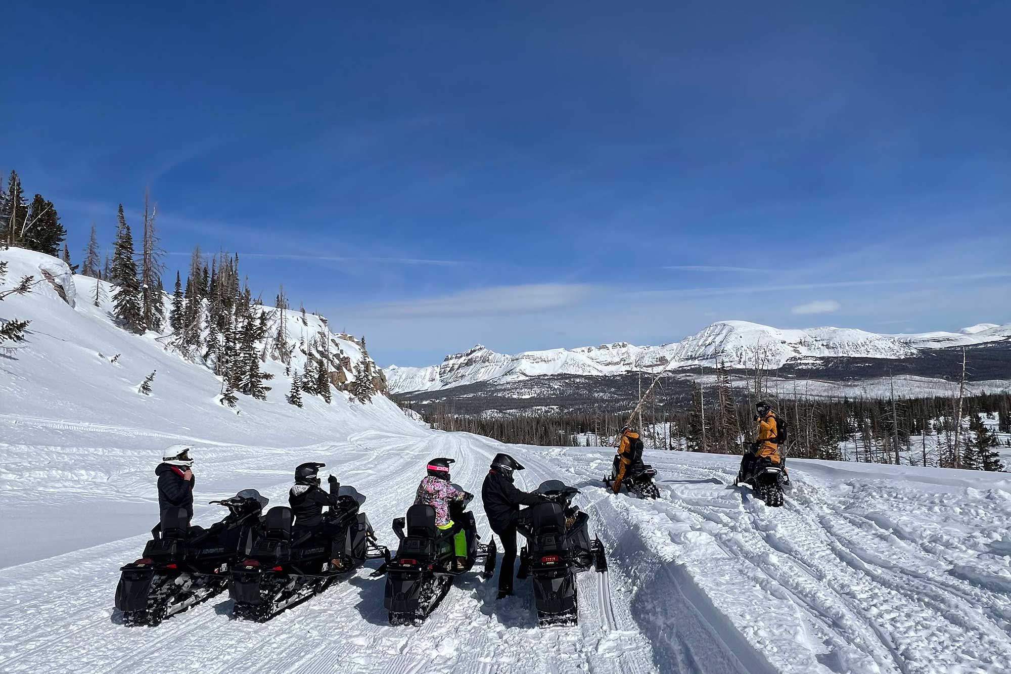 Explore the Uinta Winter Wonderland: Guided Mirror Lake Scenic Snowmobile Tour